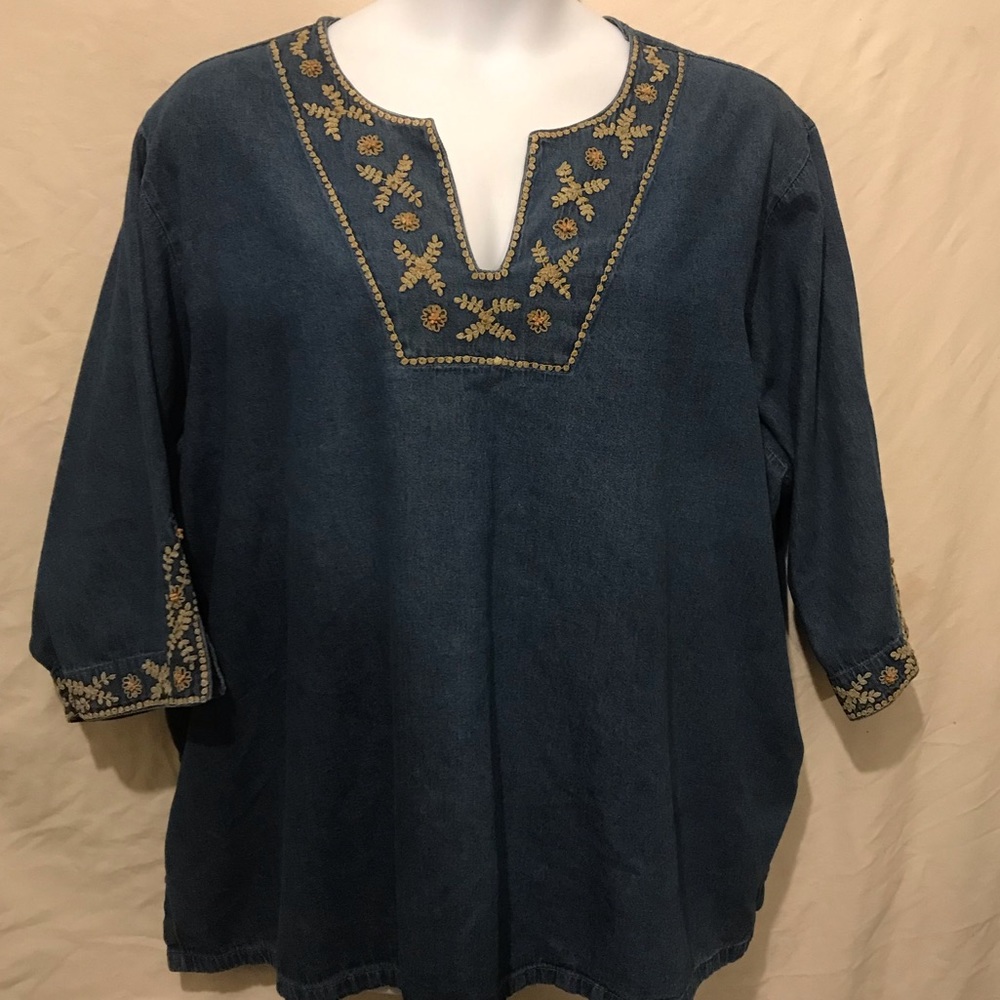 Plus Size, Embellished Denim pullover 4x